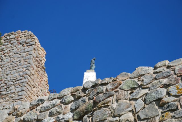 castellovescovo76.jpg