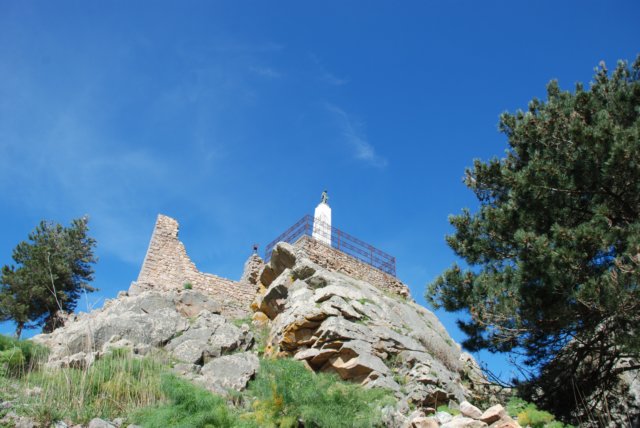 castellovescovo79.jpg